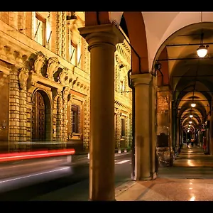 Tl Palazzo Fantuzzi , Bologna Italy