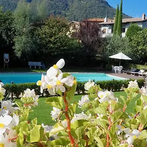 Vittoria Appartement Dongo